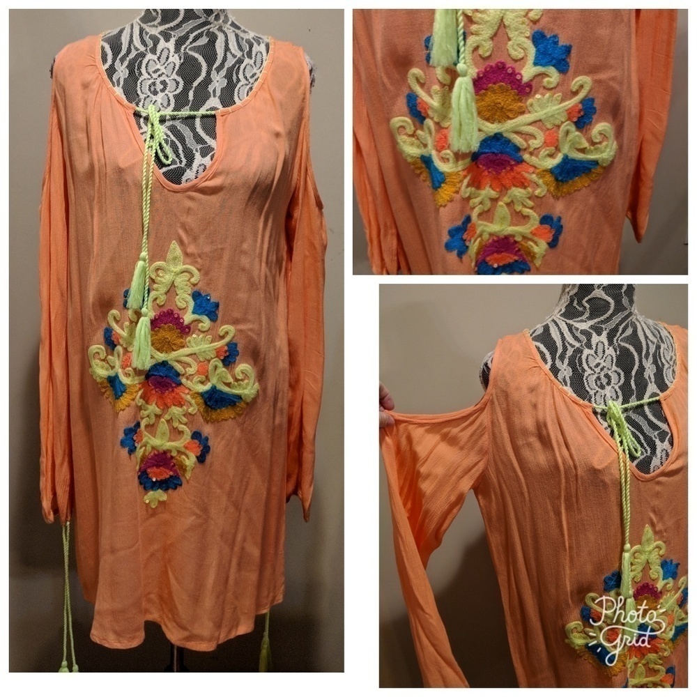 Gorgeous Peach Colored Tunic...Cold Shoulder!!